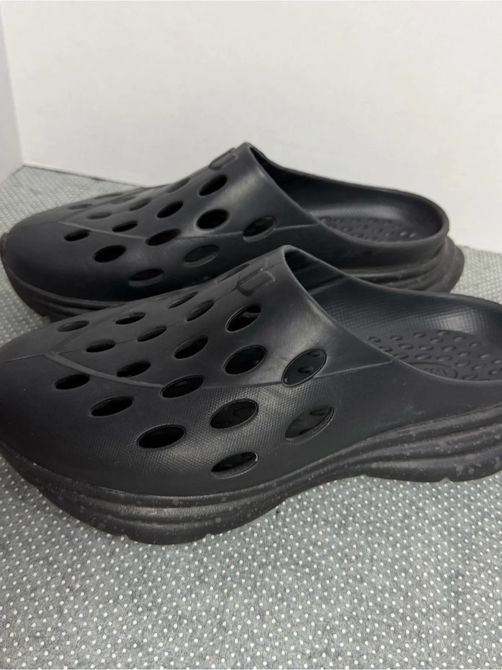 Kane Footwear comfortable black